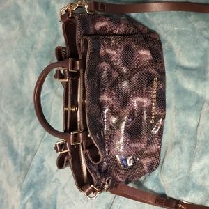 Dooney and Bourke